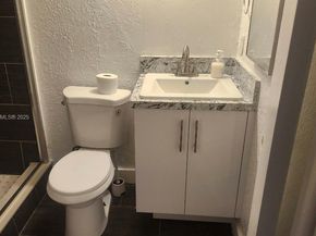 2501 NW 41st Ave 201, Lauderhill FL 33313