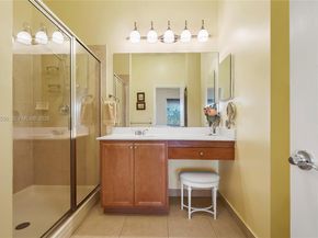 4870 Bonsai Cir 106, Palm Beach Gardens FL 33418