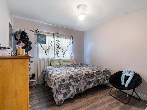 6971 SW 24th St, Miramar FL 33023