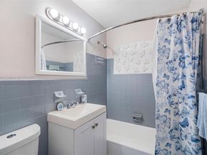 6971 SW 24th St, Miramar FL 33023