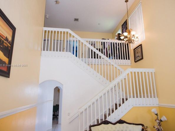 1735 NW 77th Ave, Pembroke Pines FL 33024