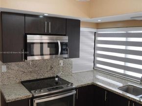 7140 NW 24th St, Sunrise FL 33313