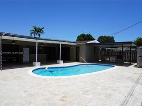 7140 NW 24th St, Sunrise FL 33313