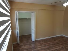 7140 NW 24th St, Sunrise FL 33313