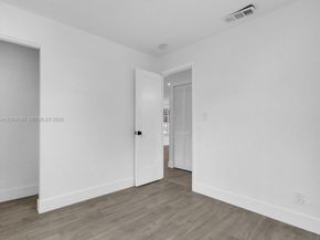 3050 NE 13th Ave, Pompano Beach FL 33064