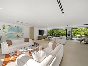 222 E Rivo Alto Dr, Miami Beach FL 33139