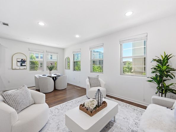 998 Arrowleaf Place, San Jose CA 95131