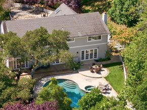 220 Robin Road, Hillsborough CA 94010