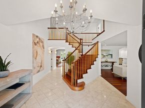 220 Robin Road, Hillsborough CA 94010