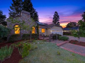 292 Apricot Lane, Mountain View CA 94040