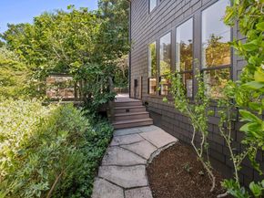 918 La Mesa Drive, Portola Valley CA 94028