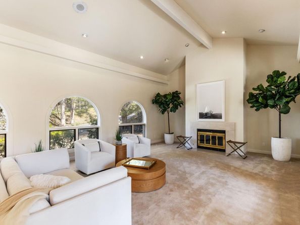 1035 Macadamia Drive, Hillsborough CA 94010