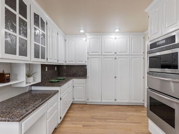 1035 Macadamia Drive, Hillsborough CA 94010