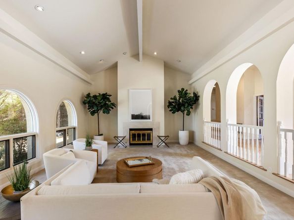 1035 Macadamia Drive, Hillsborough CA 94010