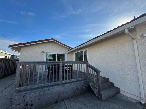651 Spruce Street, Half Moon Bay CA 94019