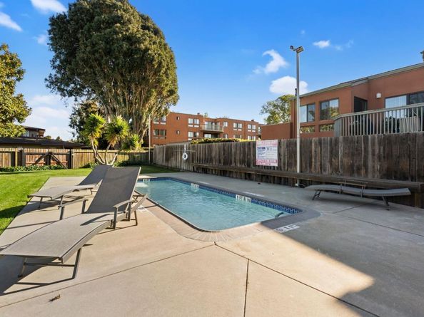 1640 Marina Court F, San Mateo CA 94403