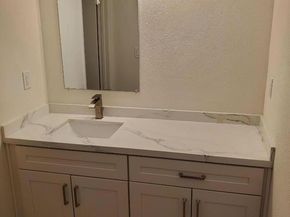 281 Tradewinds Drive 5, San Jose CA 95123