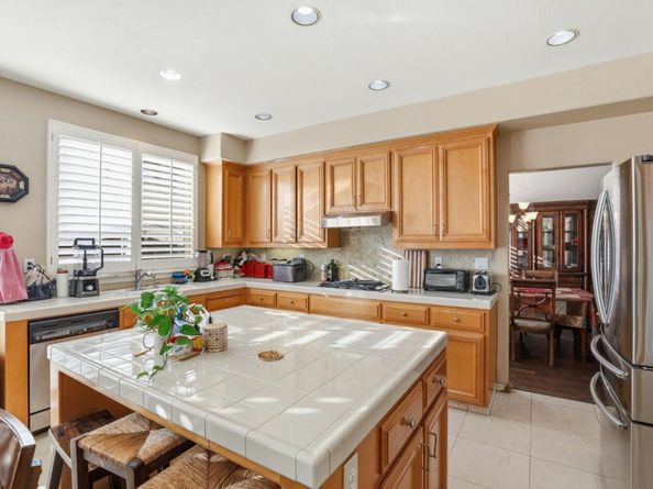 946 Martiri Court, Gilroy CA 95020