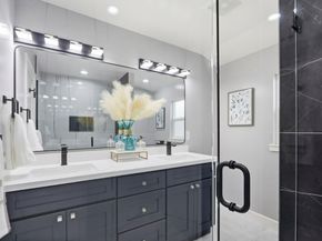 2121 Francis Avenue, Santa Clara CA 95051