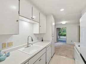 285 Tradewinds Drive 6, San Jose CA 95123