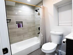 875 Wood Street, Oakland CA 94607