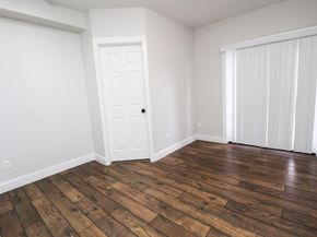 875 Wood Street, Oakland CA 94607