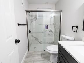 875 Wood Street, Oakland CA 94607