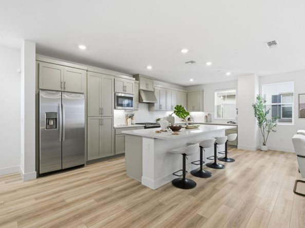 9065 Tallship Way, Newark CA 94560