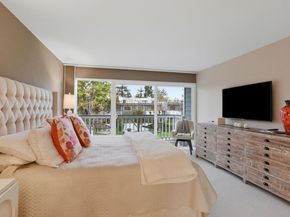 653 Fox Court, Redwood City CA 94061