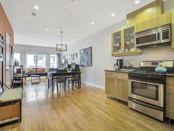 1 San Bruno Avenue J, Brisbane CA 94005