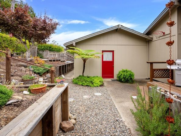 7547 Arden Way, Aptos CA 95003