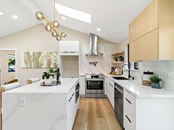 1707 Fruitdale Avenue, San Jose CA 95128