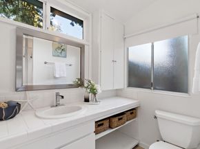 1019 Los Trancos Road, Portola Valley CA 94028