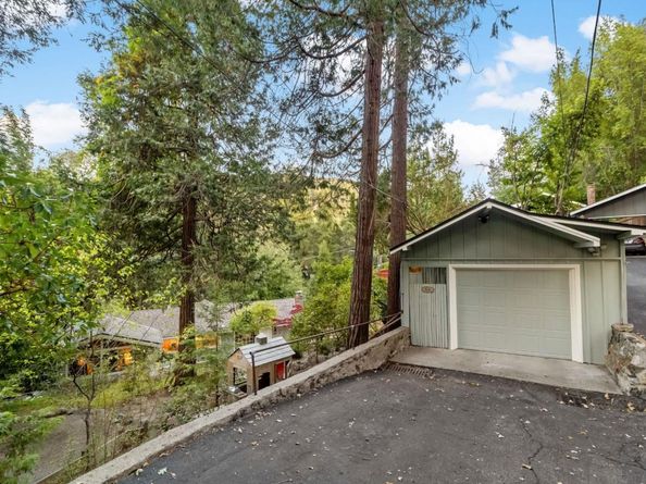 1019 Los Trancos Road, Portola Valley CA 94028