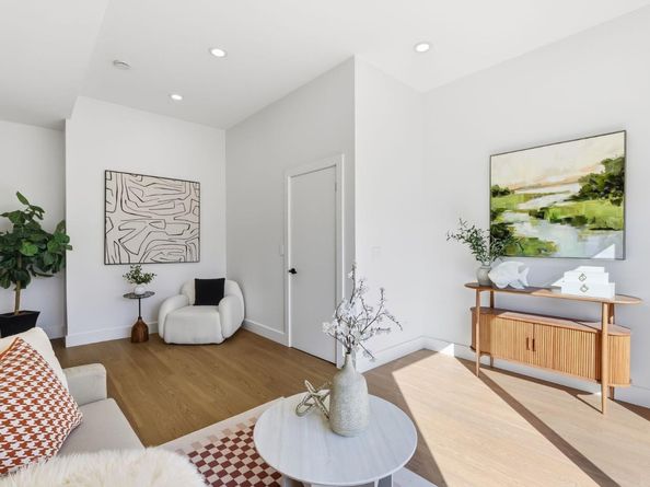 4243 Folsom Street, San Francisco CA 94110