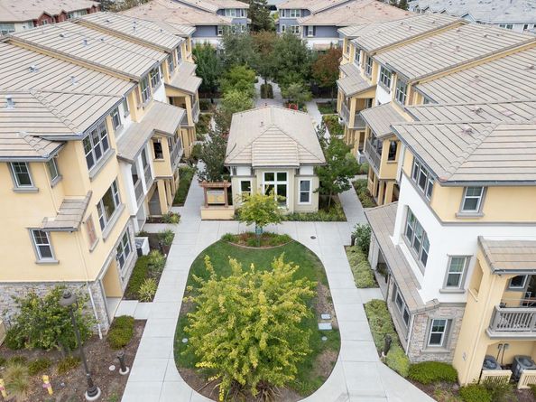 733 E Evelyn Avenue, Sunnyvale CA 94086