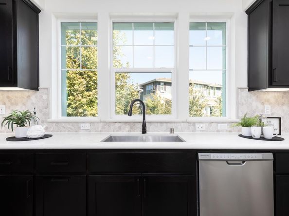 733 E Evelyn Avenue, Sunnyvale CA 94086