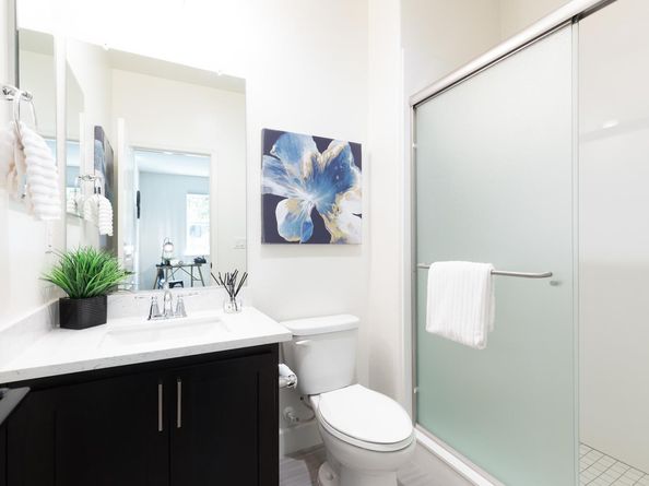 733 E Evelyn Avenue, Sunnyvale CA 94086