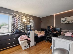 Lorton, Burlingame CA 94010