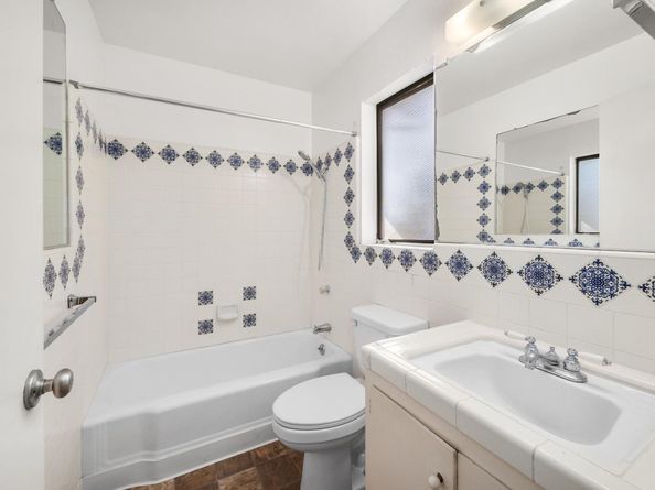 180 Dakota Avenue D, Santa Cruz CA 95060