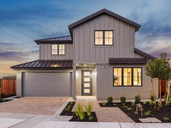 587 Creekside Court