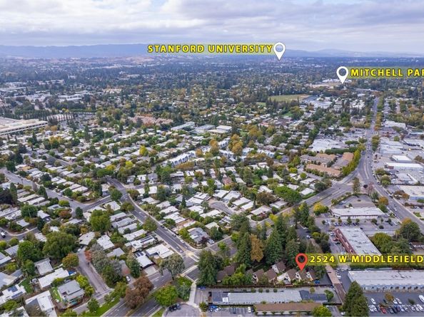 2524 W Middlefield Road, Mountain View CA 94043