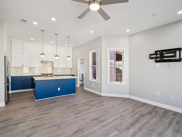 3000-3006 26th Street, San Francisco CA 94110