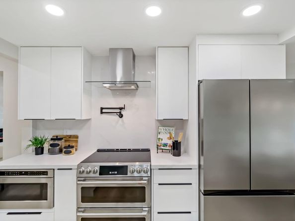 2896 Rathmann Drive, San Jose CA 95148