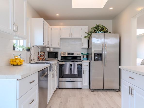 262 Beachview Avenue 5, Pacifica CA 94044