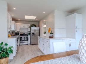 262 Beachview Avenue 5, Pacifica CA 94044