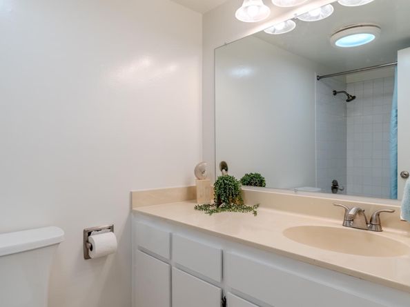 262 Beachview Avenue 5, Pacifica CA 94044