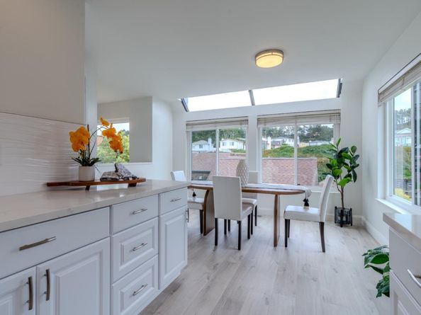 262 Beachview Avenue 5, Pacifica CA 94044