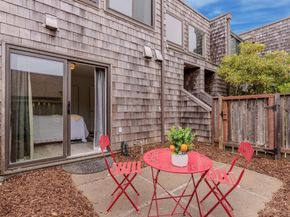 262 Beachview Avenue 5, Pacifica CA 94044