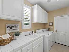 7466 Dunbar Court, Gilroy CA 95020